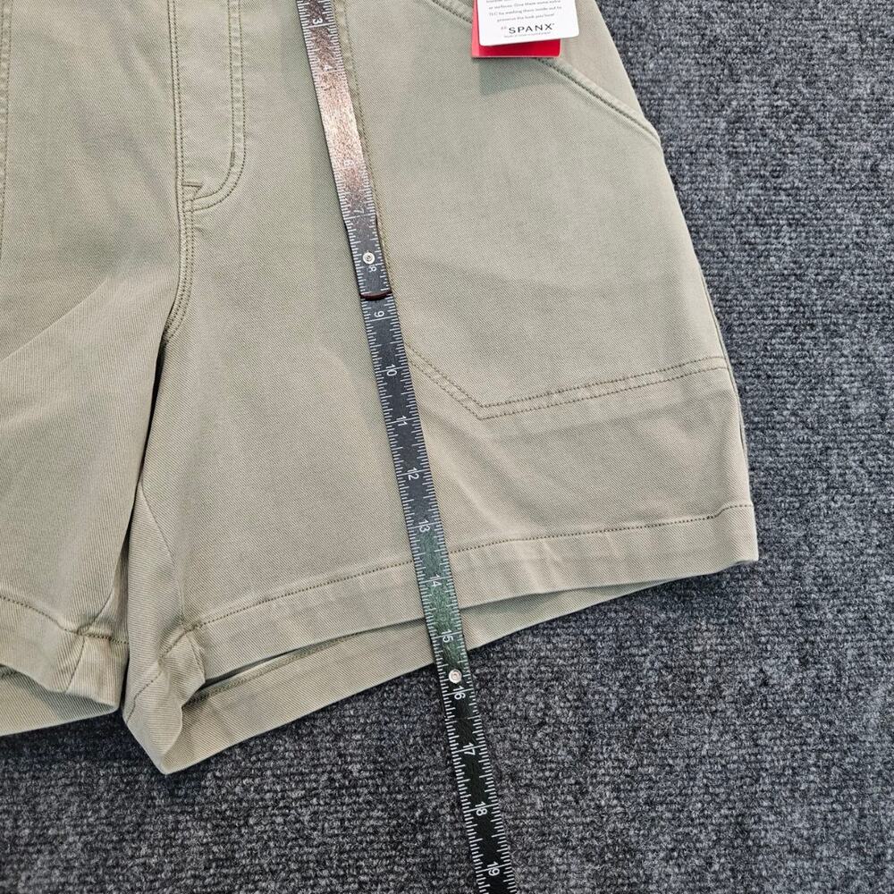 NWT SPANX The Perfect 6" Twill Utility Shorts Olive green Size Large - Picture 4 of 8
